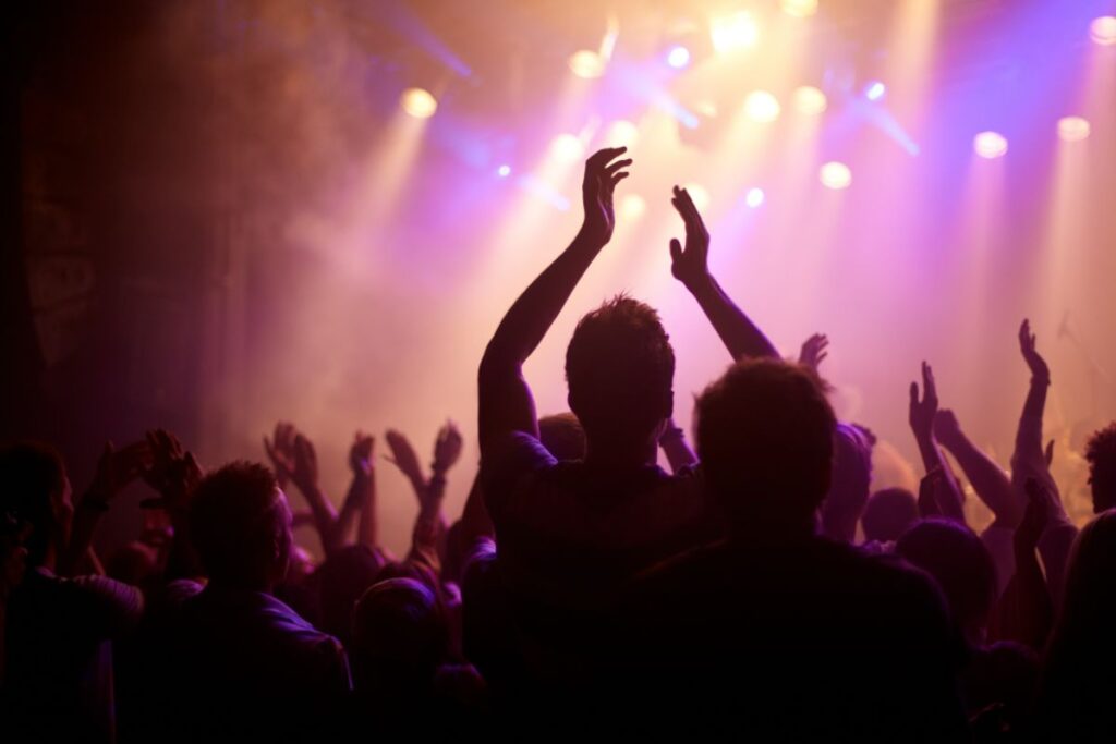 Differences Between In-Person and Digital Concerts